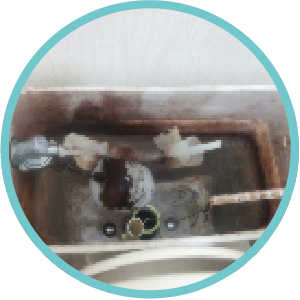 タンク内の水もれ調査